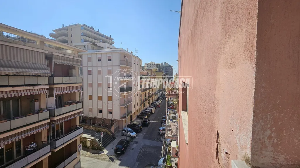 Balcony - Student-Friendly Flat near Messina University