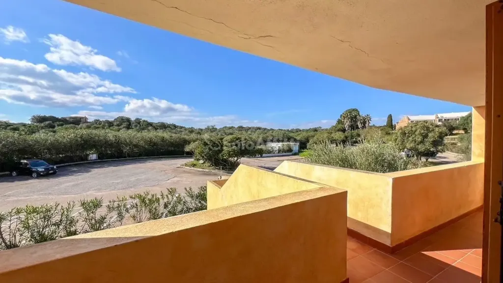 Balcon - Trilocale with Terrace in Murta Maria