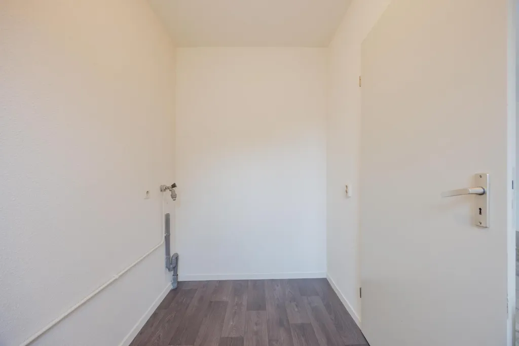 hallway_entrance