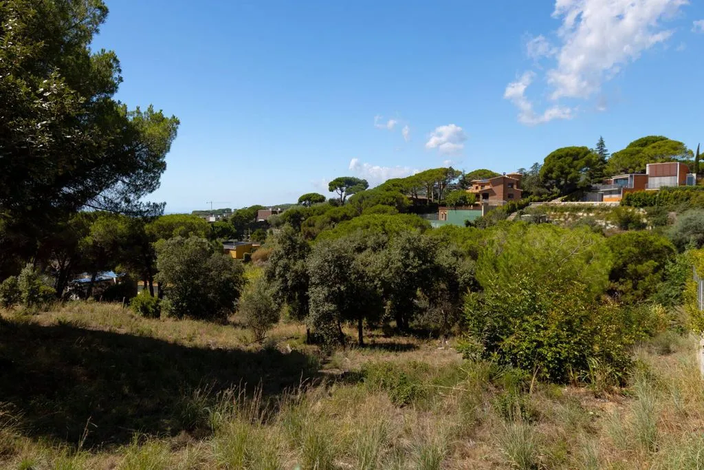 Large Plot in Rocaferrera, Sant Andreu de Llavaneres
