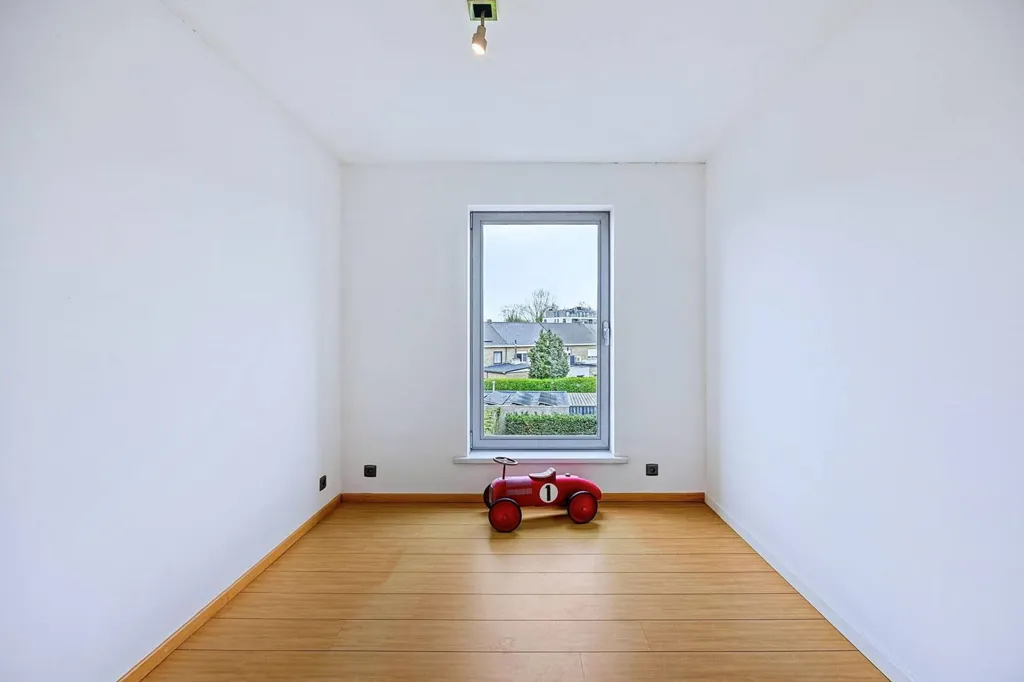 other_room