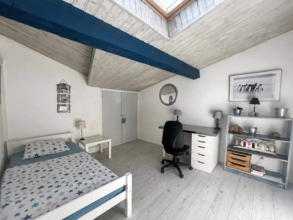 Chambres - Duplex Familial en Pierre au Bois du Bouscat
