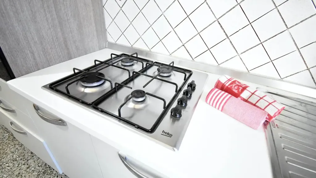 Cucina - Rented Apartment with Terrace in Pula