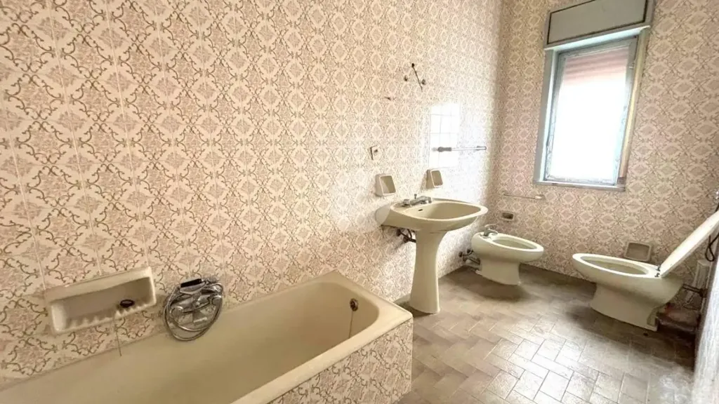Salles de bain - Bright Apartment with Balcony in Palermo