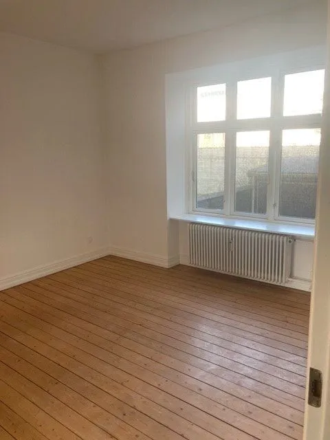 Pièces - 2-Bedroom Flat with Cycle Yard in Vestbyen