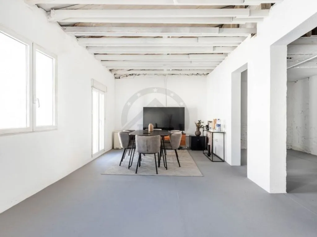Toad - Luxury Apartment with Rooftop Access in Salamanca