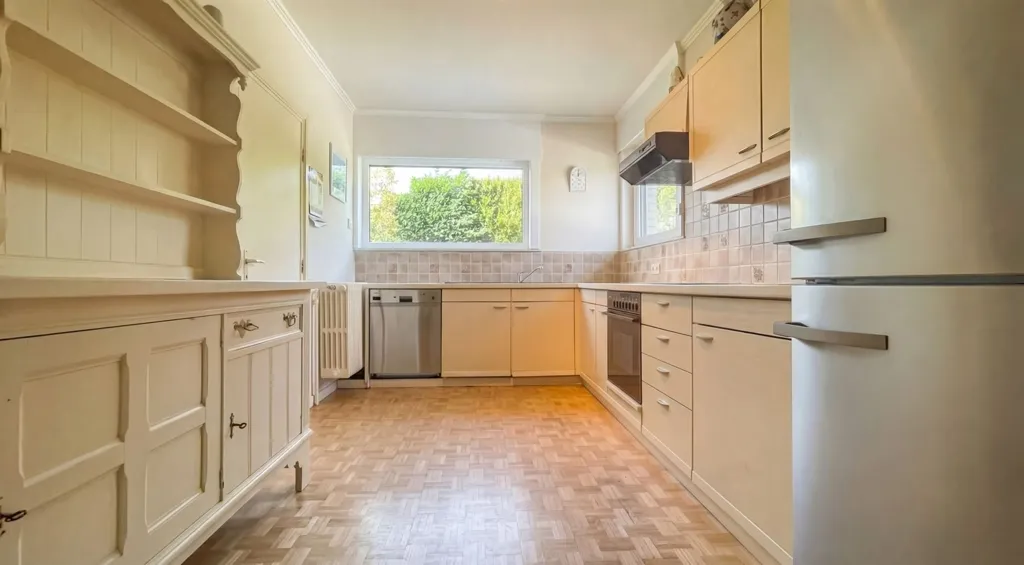 Kitchen - Classical Villa with Garden in Dilbeek