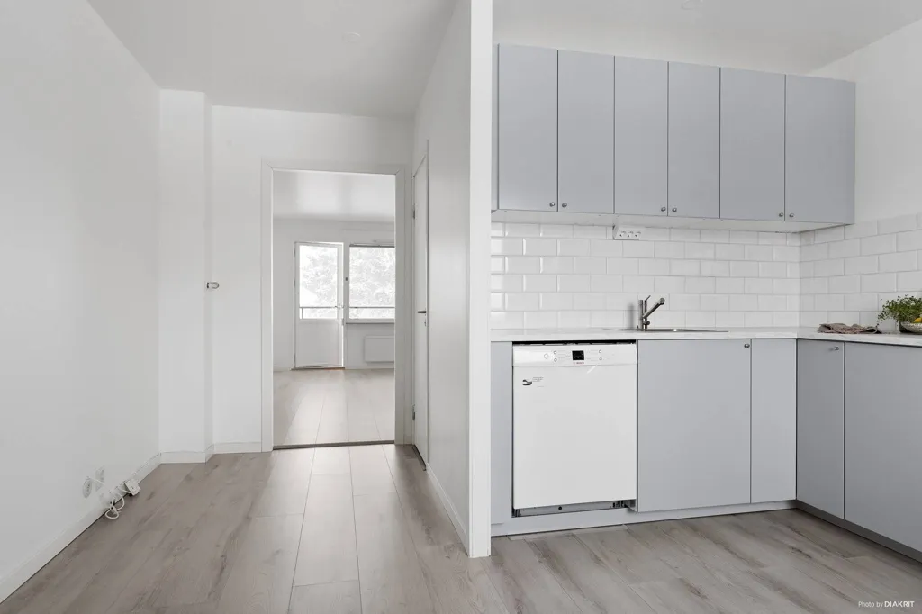 Cuisine - Modernised Apartment with Balcony in Västra Götaland