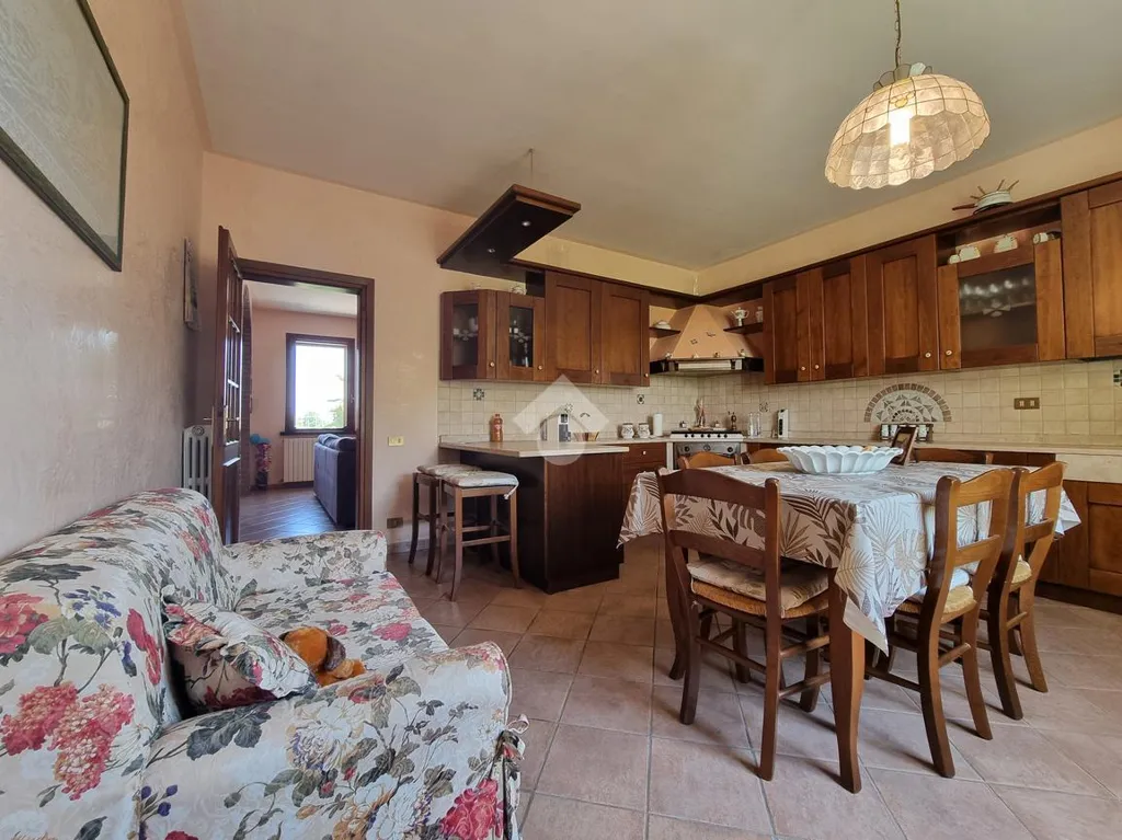 Söögituba - Restored Villa with Multiple Apartments in Borgo Virgilio