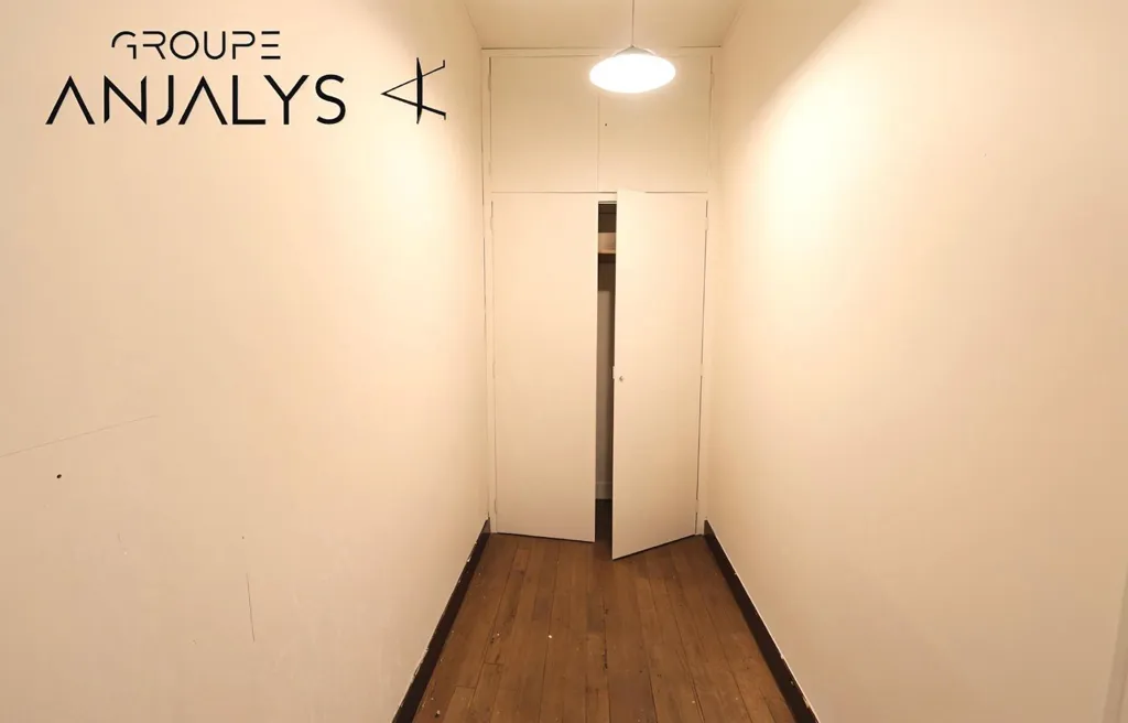 Entrée - Studio avec Dressing dans le 9e Arrondissement de Lyon