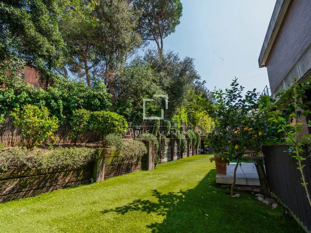 Aed - Luxury Villa with Pool in Girona
