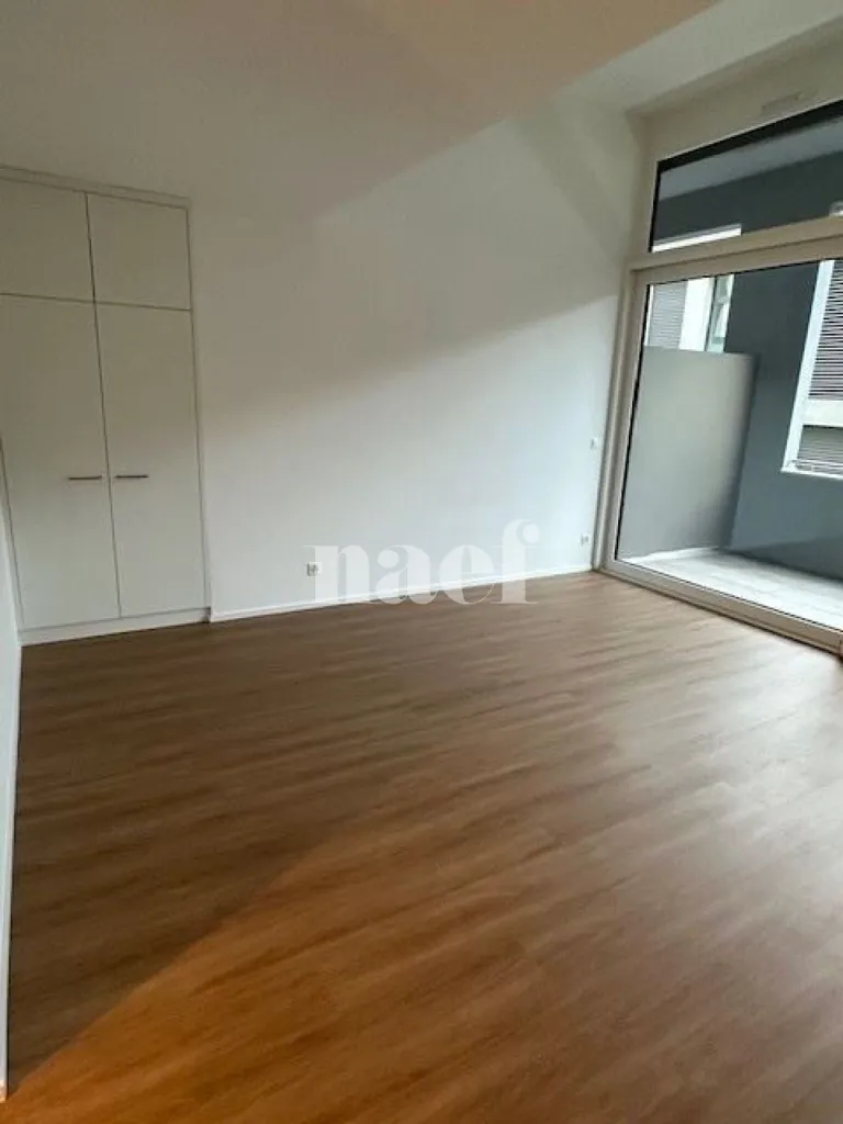 Bedrooms - Modern Studio with Balcony in Prilly