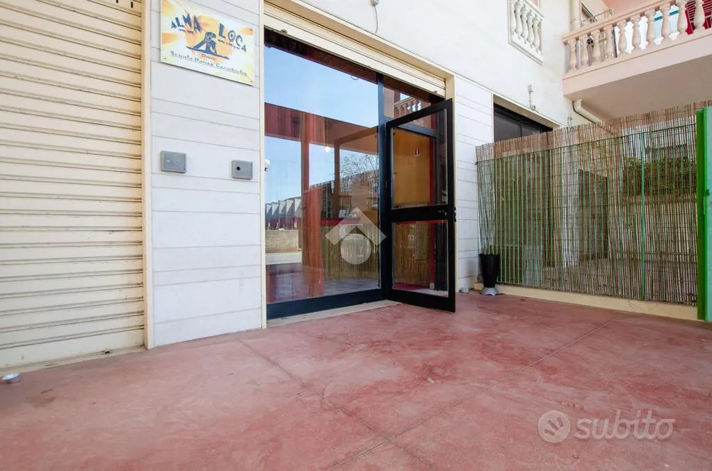 Jardin - Commercial Space with Dance Studio in Gioia del Colle