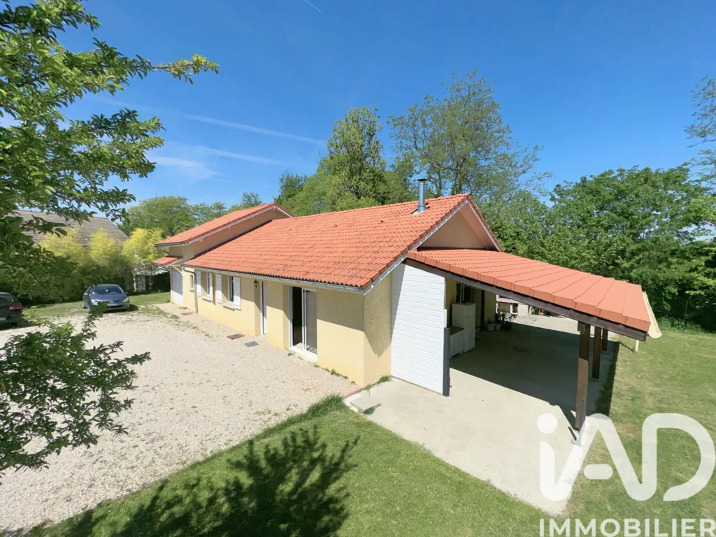 Õhuvaade - Single-Storey House with Pool in Saint-Didier-de-la-Tour