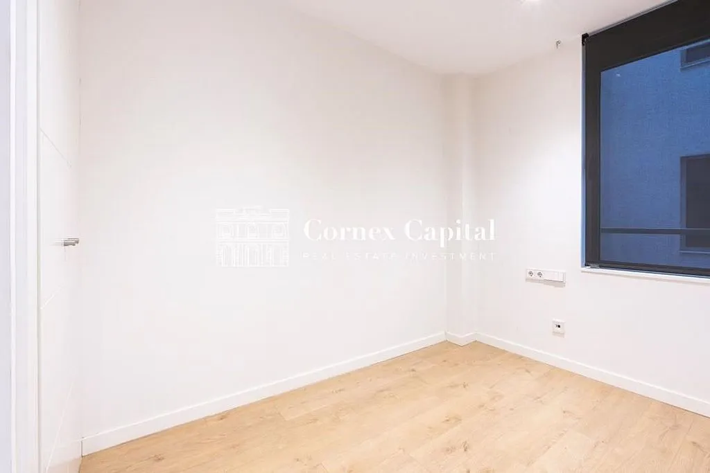 Toad - Apartment with Pool in Poblenou, Barcelona