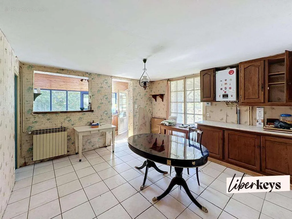 Sala da pranzo - House with Garden and Outbuilding in Ribérac
