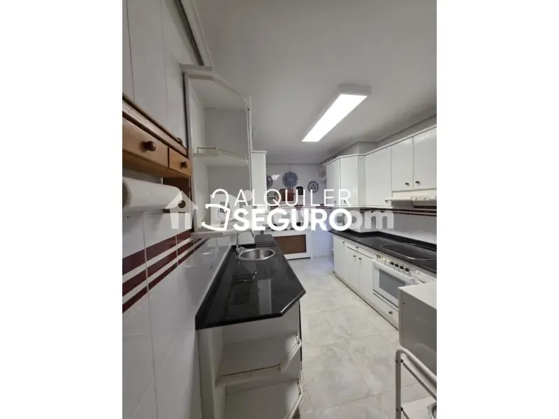 Köök - Apartment with Terrace in Burgos Centre