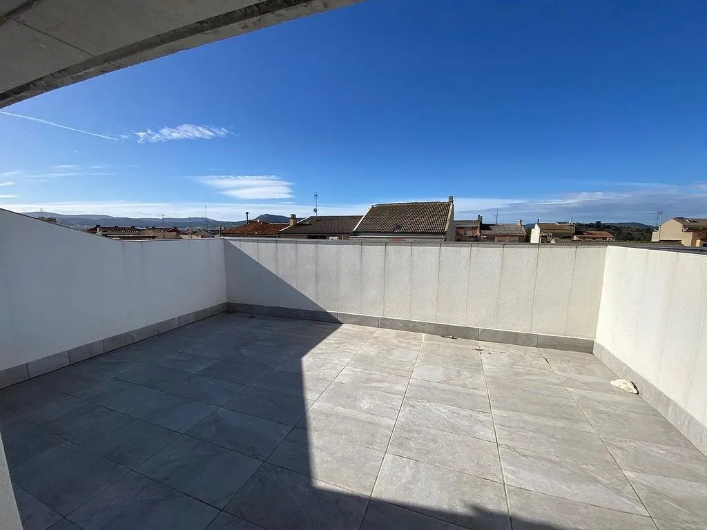 Terrass - Duplex with Terrace in Set Camins, Igualada
