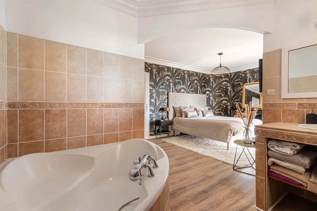 Maison 9 pièces à Pommiers