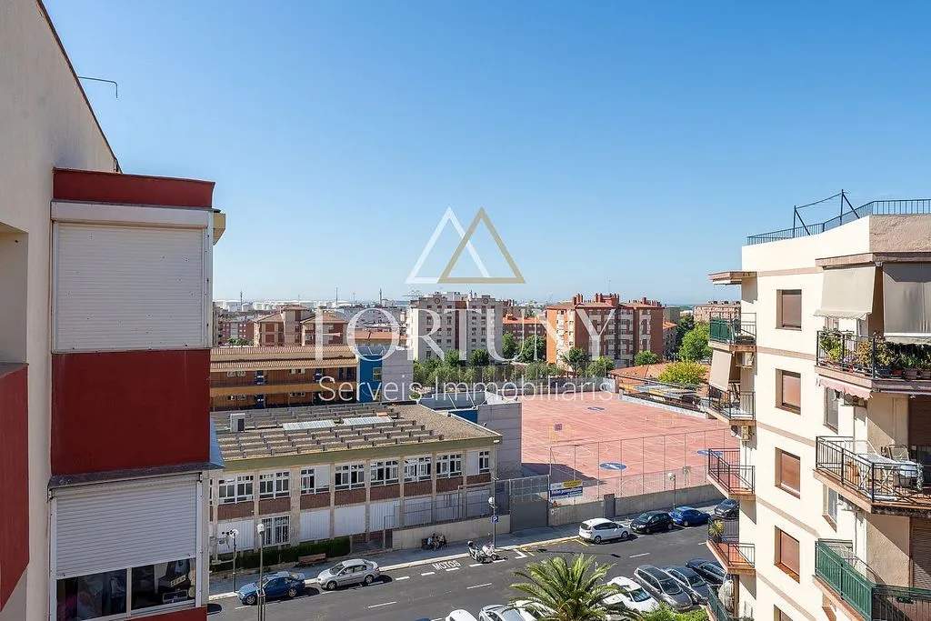 Rõdu - Apartment with Balcony in La Granja, Tarragona
