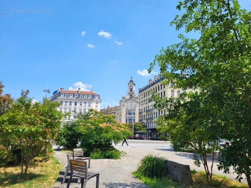 Appartement T1bis avec Ascenseur à Lyon 7