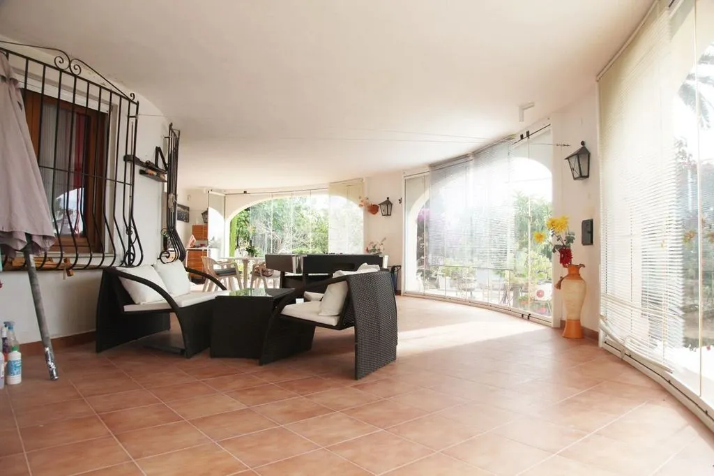 Terrasse - Mediterranean Villa with Pool in Calpe