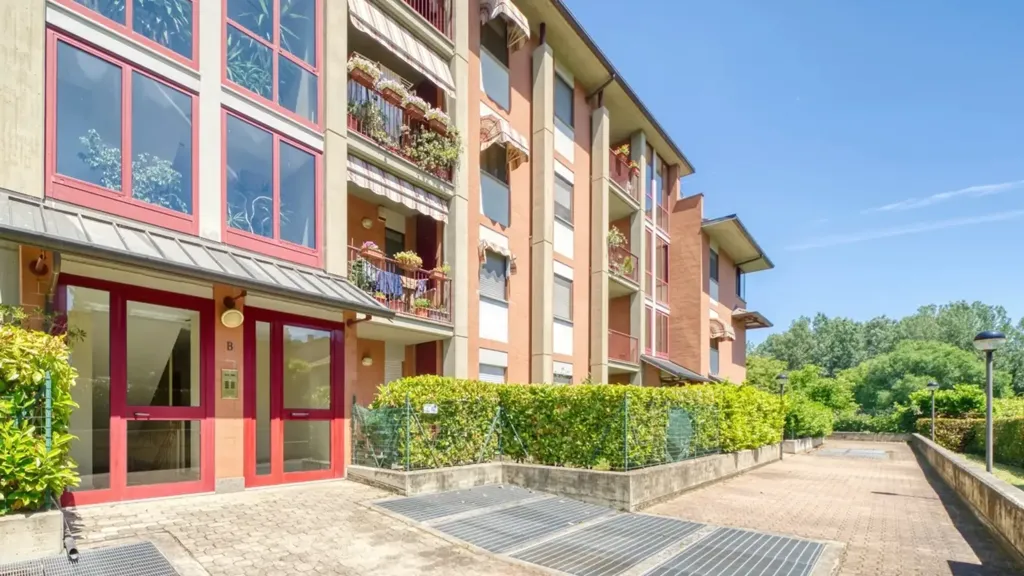 Esterno - Apartment with Double Balcony in Turin