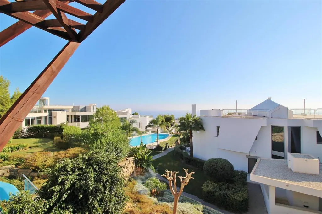 Piscine - Modern Townhouse with Sea View in Marbella