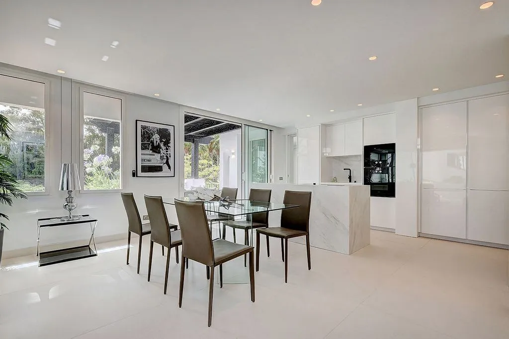 Söögituba - Duplex with Pool in Marbella's Golden Mile