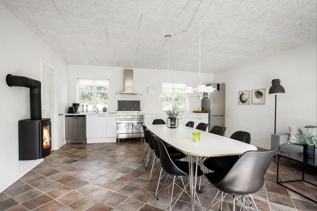 Salle à manger - Villa with Seafront Access in Løkken