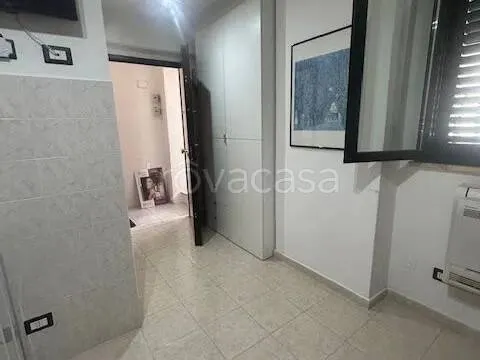 Esik - Furnished Studio with Kitchenette in Catanzaro
