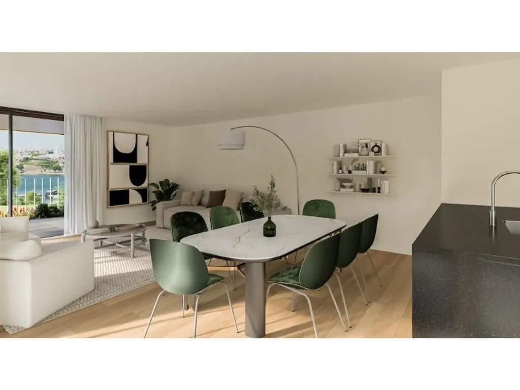 Dining Room - Luxury Riverside Apartment in Vila Nova de Gaia