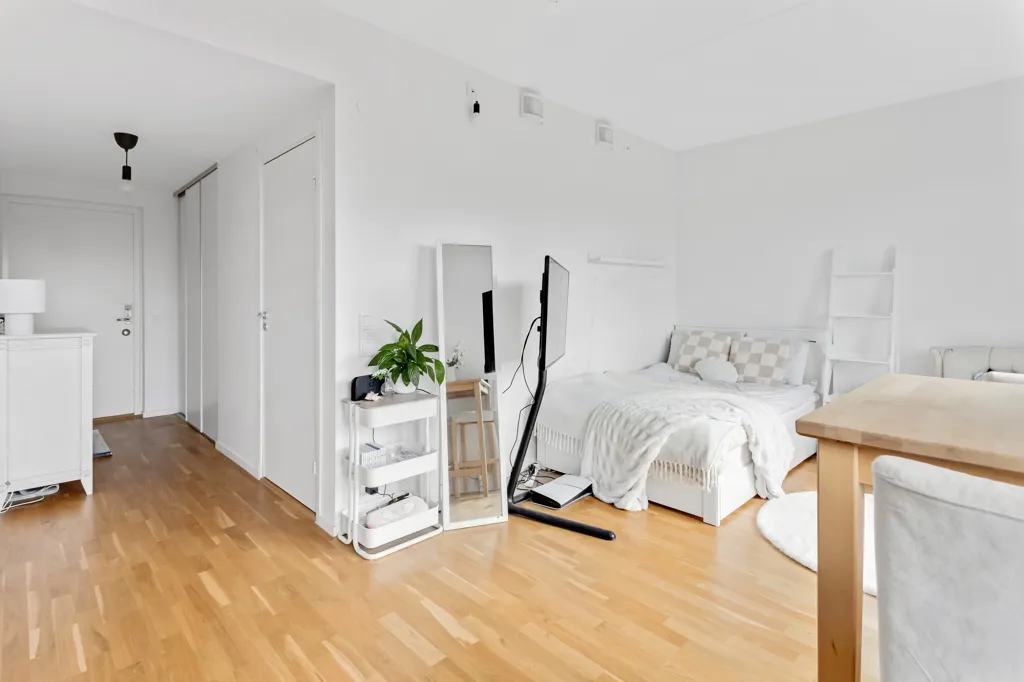 Bedrooms - Apartment with Balcony near Stockholm Centre