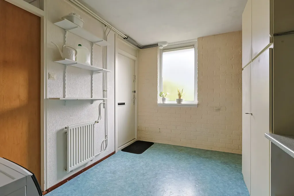 Pesuköök - Playfully Designed Corner Home with Patio in Leiderdorp