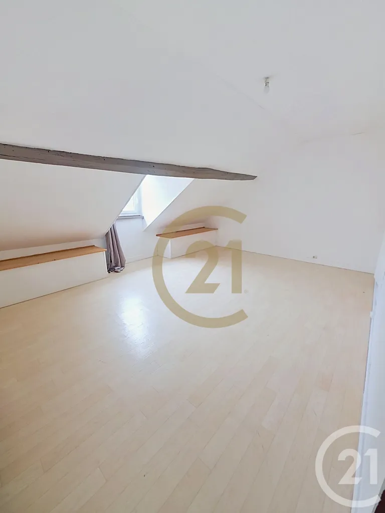 Pièces - Appartement Duplex avec Jardin au Cœur de Malaunay