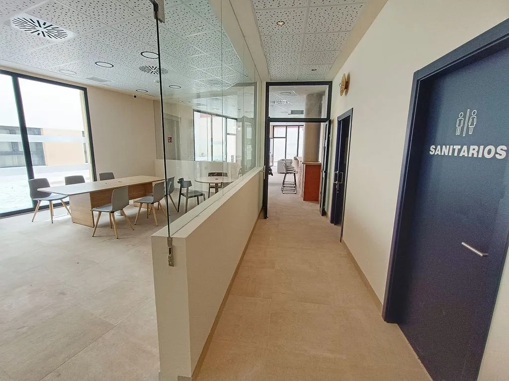 Bureau - Student Studio with Air Conditioning in Poblats Marítims