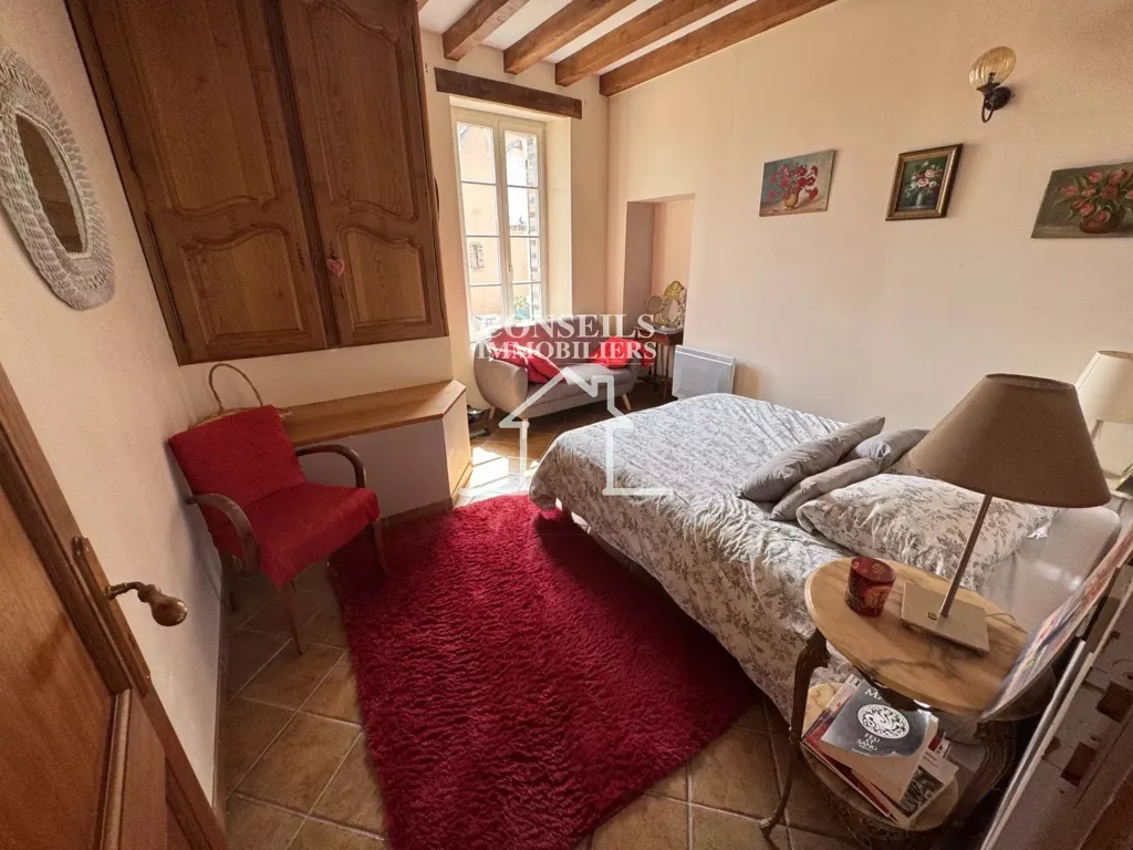 Chambres - Fermette avec Piscine et Jardin à Précy-sur-Vrin