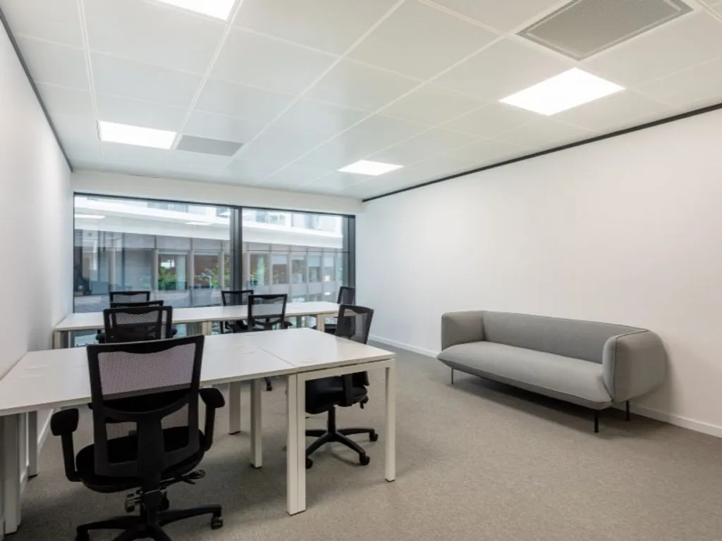 Studio - Office Space for 50 in Lisbon Oriente