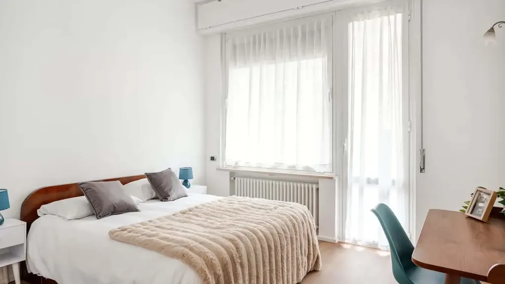 Magamistoad - Modern Flat with Balcony in Milan