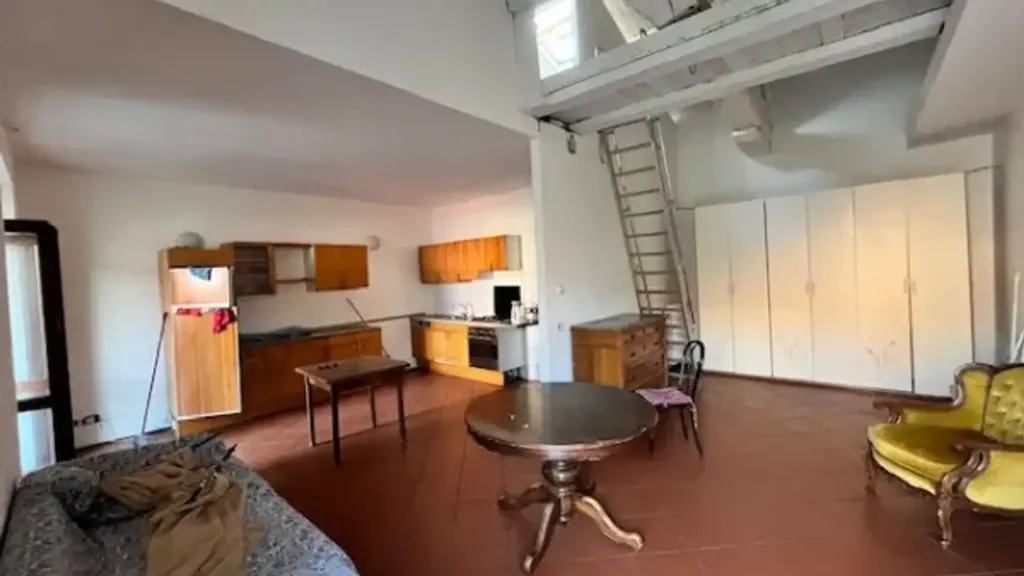 Séjour - Arched Two-Level Flat in Alessandria Centre