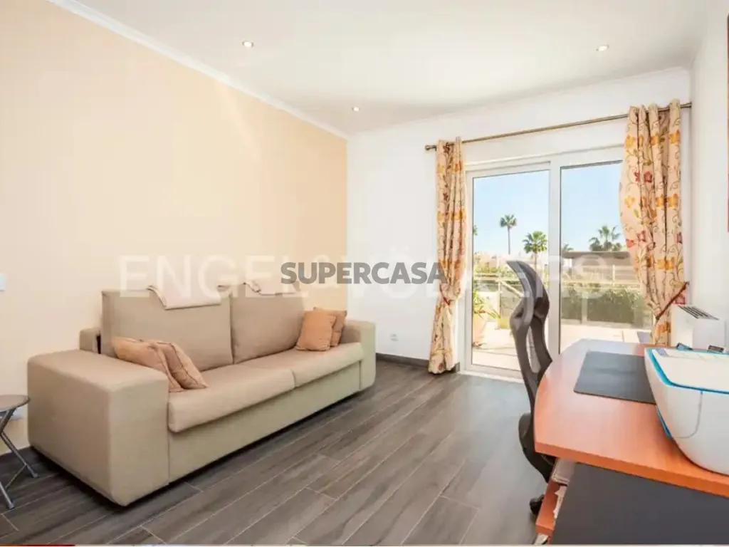 Elutuba - Modern Villa with Sea Views in Lagoa