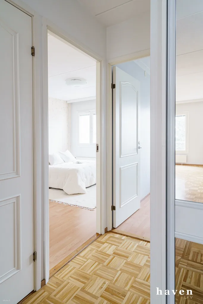 Entrée - Valuable Apartment with Garden in Lapila, Kerava