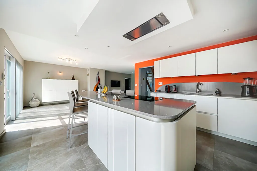 Cuisine - Villa avec Jacuzzi et Suites à Sougnée-Remouchamps