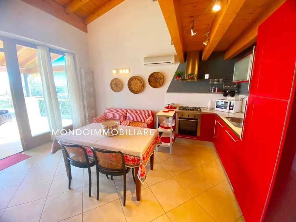 Salle à manger - 2-Bedroom Lakefront Flat in Sirmione