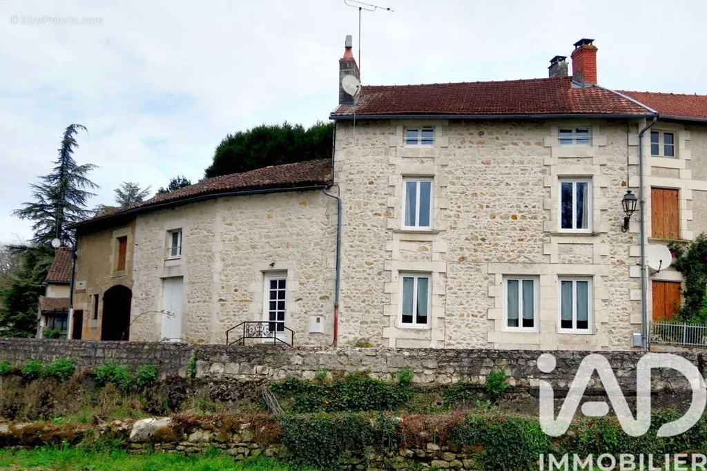 Maison 5 pièces à Valdivienne