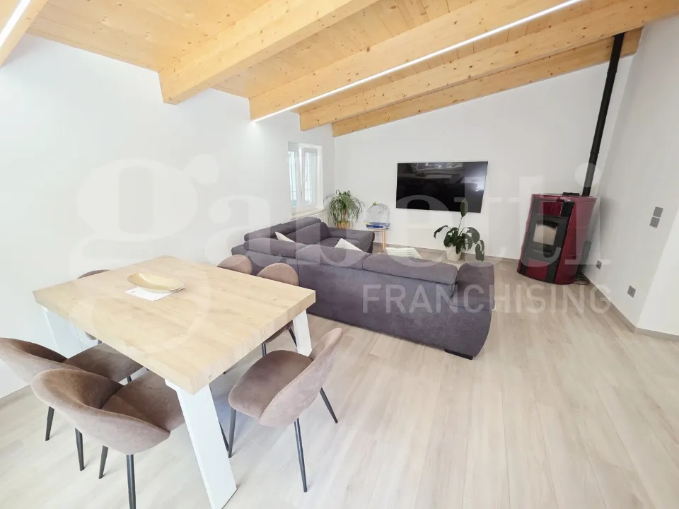 Elutuba - Rustic Villa with Private Garden in Bastia Umbra