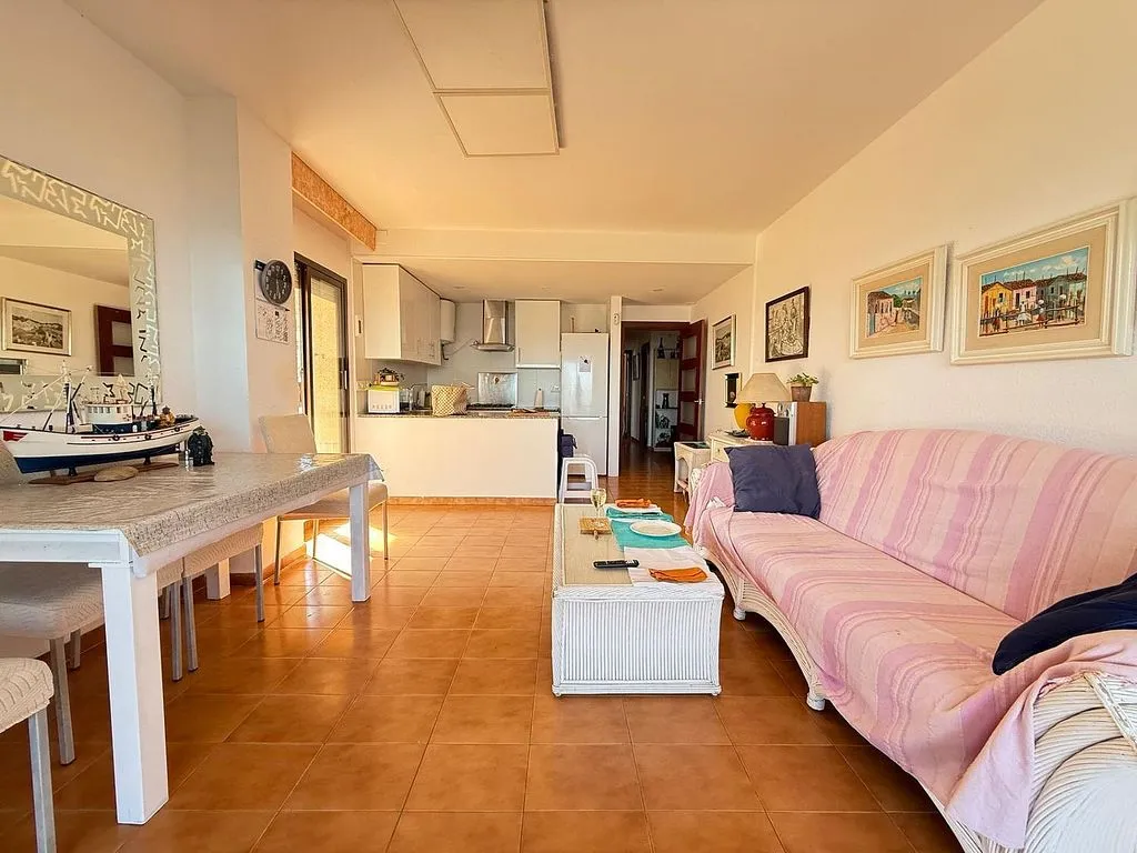 Séjour - Seafront Apartment with Terrace in Torre Valentina