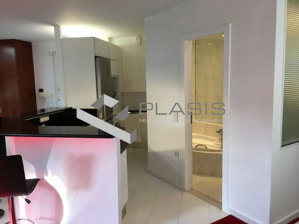Cuisine - Ground Floor Flat with Garden in Voula Centre