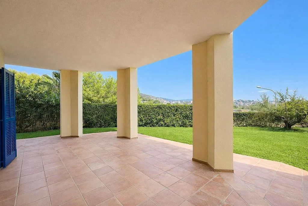 Terrasse - Modernised Ground Floor Flat with Pool in Bendinat