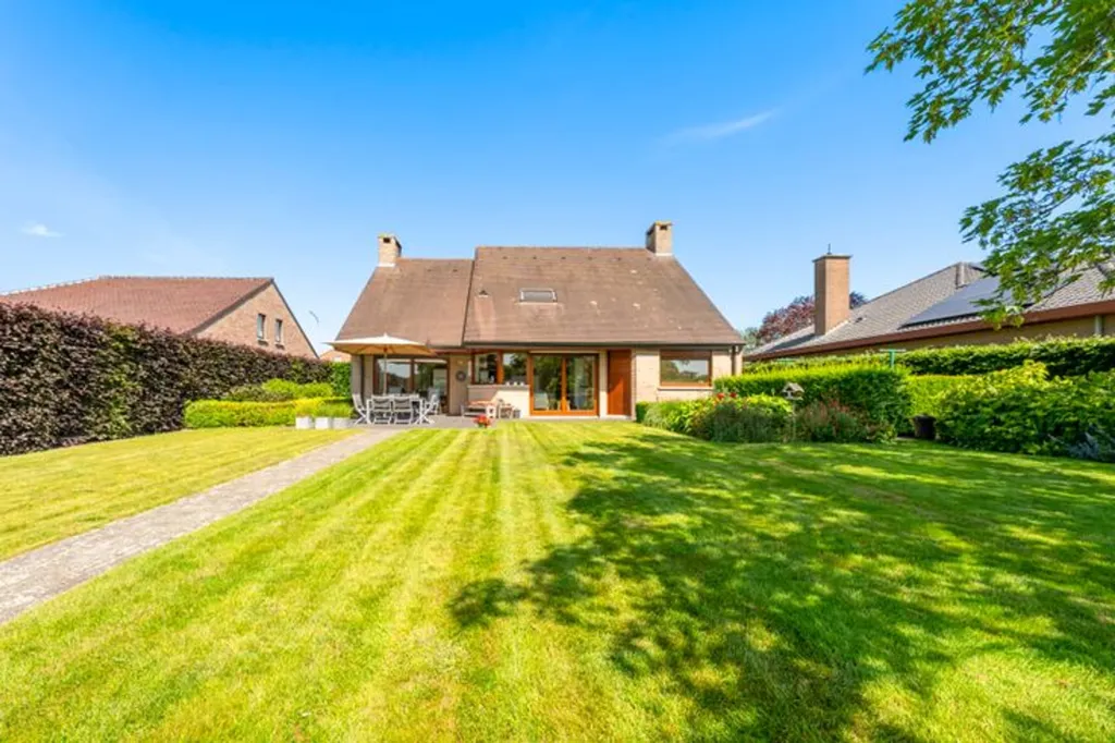 Jardin - Maison avec Jardin et Garage à Wevelgem